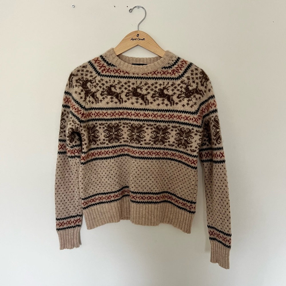 100% Wool Reindeer Sweater Sz Sm/M